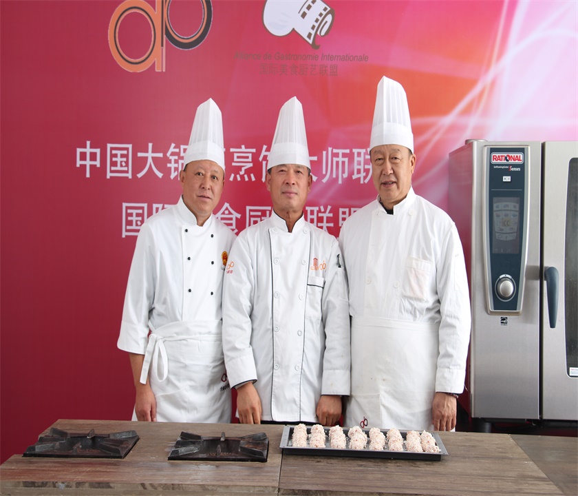 研發(fā)團(tuán)隊(duì)致力創(chuàng)新